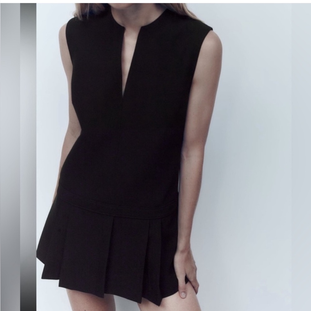 Short Pleated Dress Zara